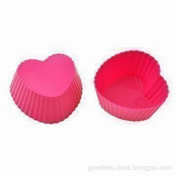 Colorful Heart-shaped Silicone Cups for Cakes, Premiums, Easy to Clean